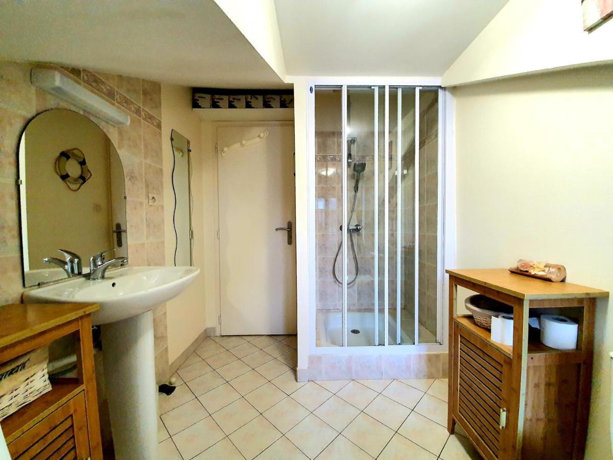 Studio Convivial En Plein Coeur Du Centre Historique De Vannes Appartement Buitenkant foto